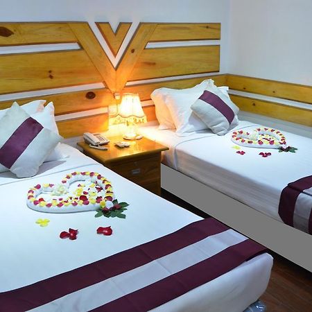 Myat Nan Taw Hotel Loikaw Exterior photo